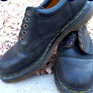 Vintage Doc Martens Sz 9 (m)